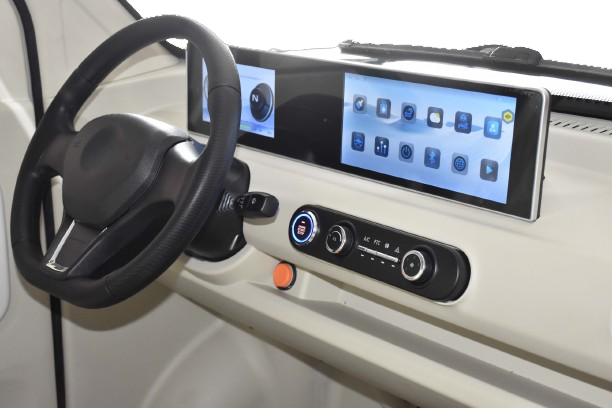 Mașină electrică X2 urbană 4