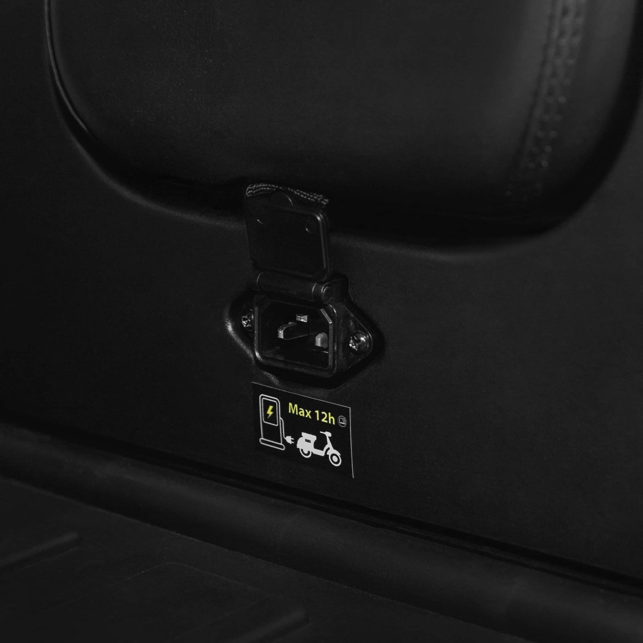 Triciclu Electric Fără Permis, Motor 1000W, Alb, Omologat RAR7