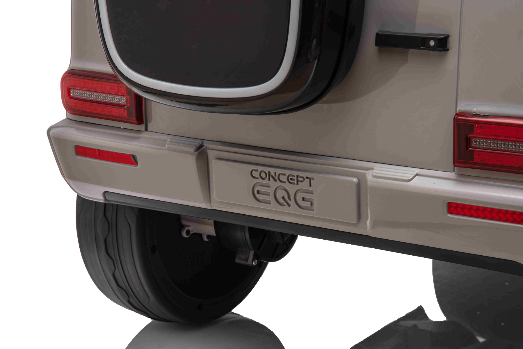 Mașinuță electrică de jucărie Mercedes-Benz EQG 12V, gri, componente ale caroseriei iluminate cu LED, lumini față și spate funcționale, telecomandă 2,4 GHz, intrare USB/Aux, baterie litiu, motor 2 x 35W, licență ORIGINALĂ - imagine 24