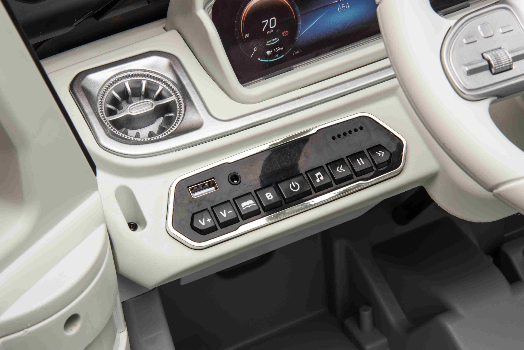 Mașinuță electrică de jucărie Mercedes-Benz EQG 12V, gri, componente ale caroseriei iluminate cu LED, lumini față și spate funcționale, telecomandă 2,4 GHz, intrare USB/Aux, baterie litiu, motor 2 x 35W, licență ORIGINALĂ - imagine 30
