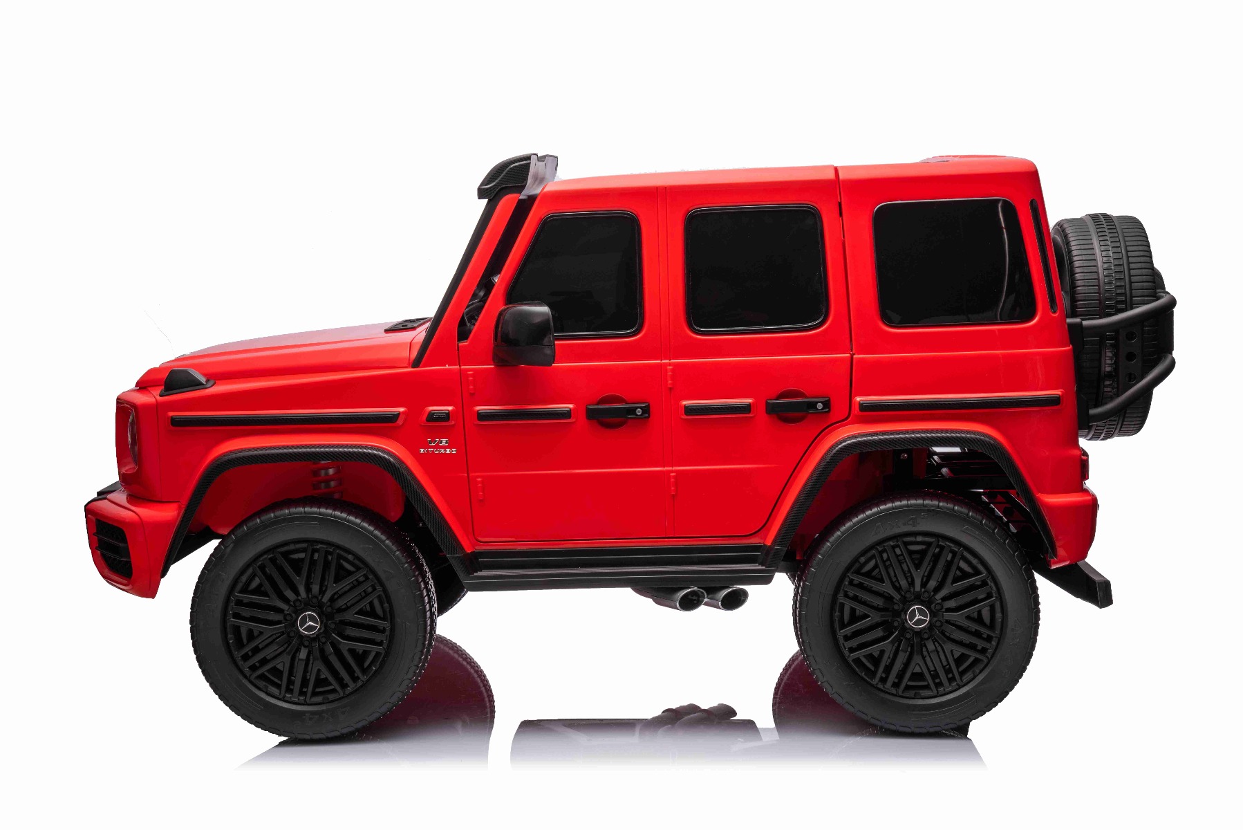 Mașină electrică Mercedes-Benz G63 AMG 4x4 cu două locuri 12V, roșu, MP3 Player cu intrare USB/AUX, tracțiune 4x4, baterie 12V14Ah, roți EVA cu suspensie, scaune din piele, telecomandă, licențiat - imagine 3