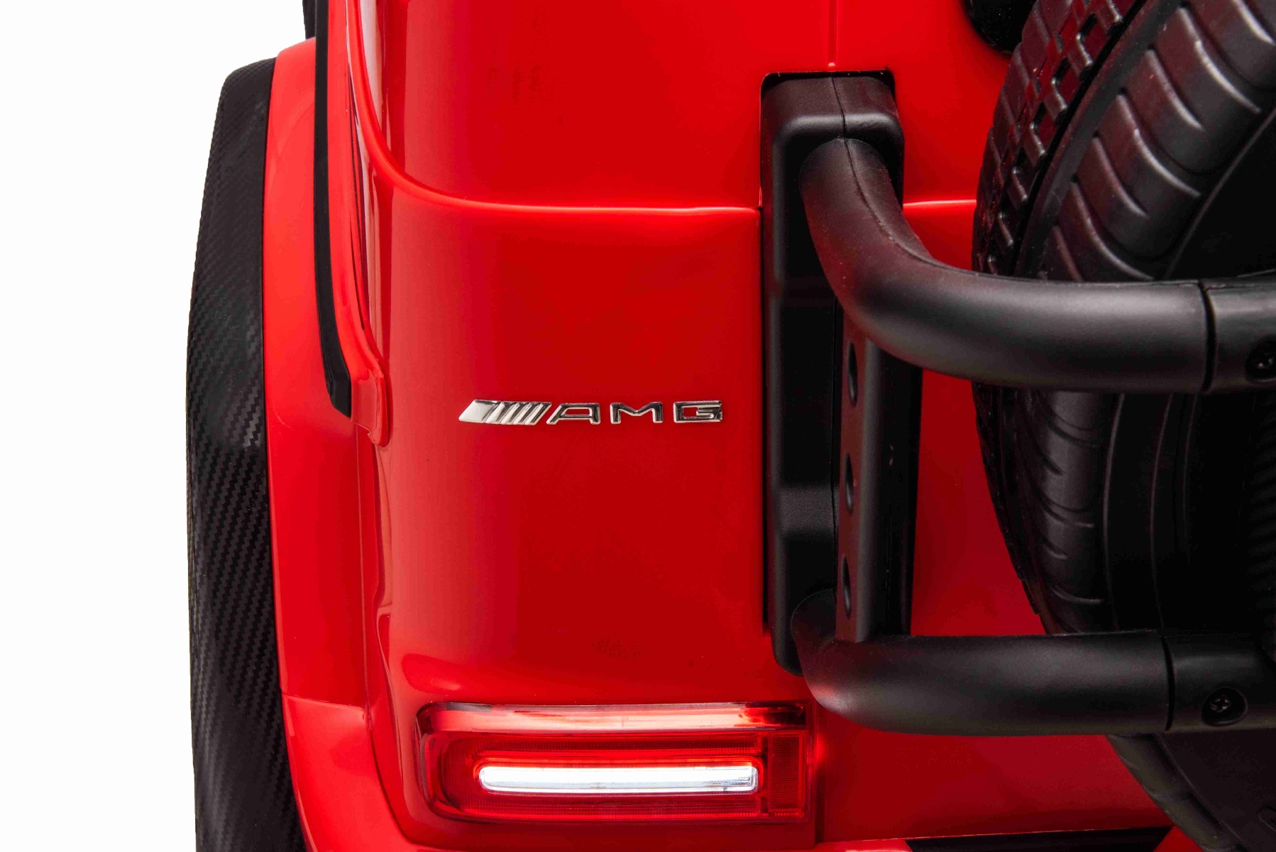 Mașină electrică Mercedes-Benz G63 AMG 4x4 cu două locuri 12V, roșu, MP3 Player cu intrare USB/AUX, tracțiune 4x4, baterie 12V14Ah, roți EVA cu suspensie, scaune din piele, telecomandă, licențiat - imagine 24