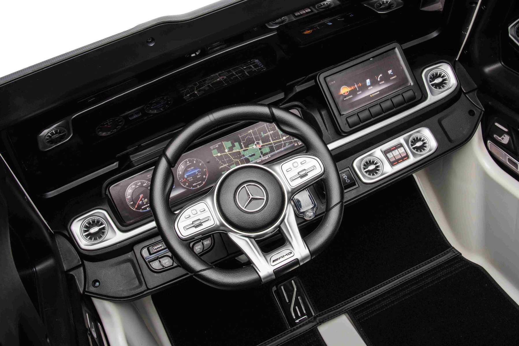 Mașină electrică Mercedes-Benz G63 AMG 4x4 cu două locuri 12V, alb, MP3 Player cu intrare USB/AUX, tracțiune 4x4, baterie 12V14Ah, roți EVA cu suspensie, scaune din piele, telecomandă, licențiat - imagine 18