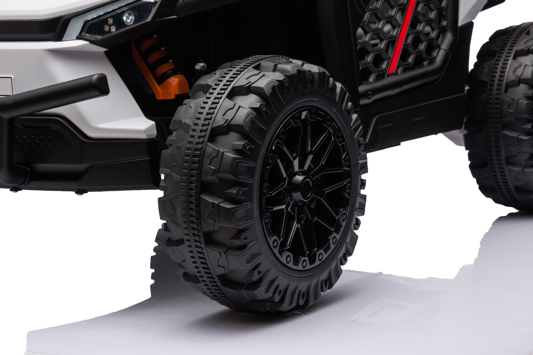 Mașină electrică copii UTV Small 12V, alb, Tracțiune spate, baterie 12V, Roți din plastic, banchetă dublă, Telecomandă 2,4 GHz, Un singur loc, MP3 player cu intrare USB/SD, Lumini LED - imagine 5