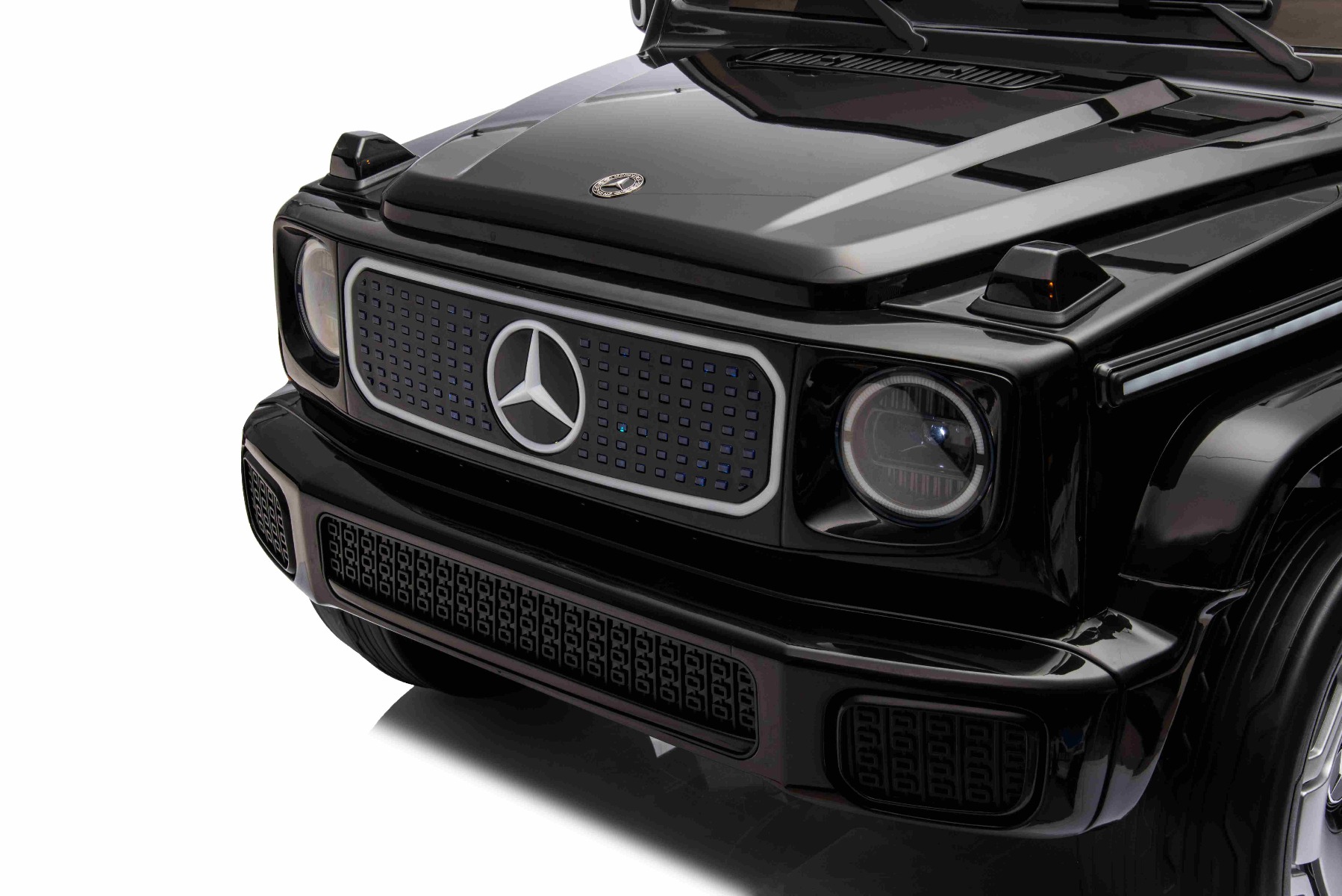 Mașinuță electrică de jucărie Mercedes-Benz EQG 12V, negru, componente ale caroseriei iluminate cu LED, lumini față și spate funcționale, telecomandă 2,4 GHz, intrare USB/Aux, baterie litiu, motor 2 x 35W, licență ORIGINALĂ - imagine 22