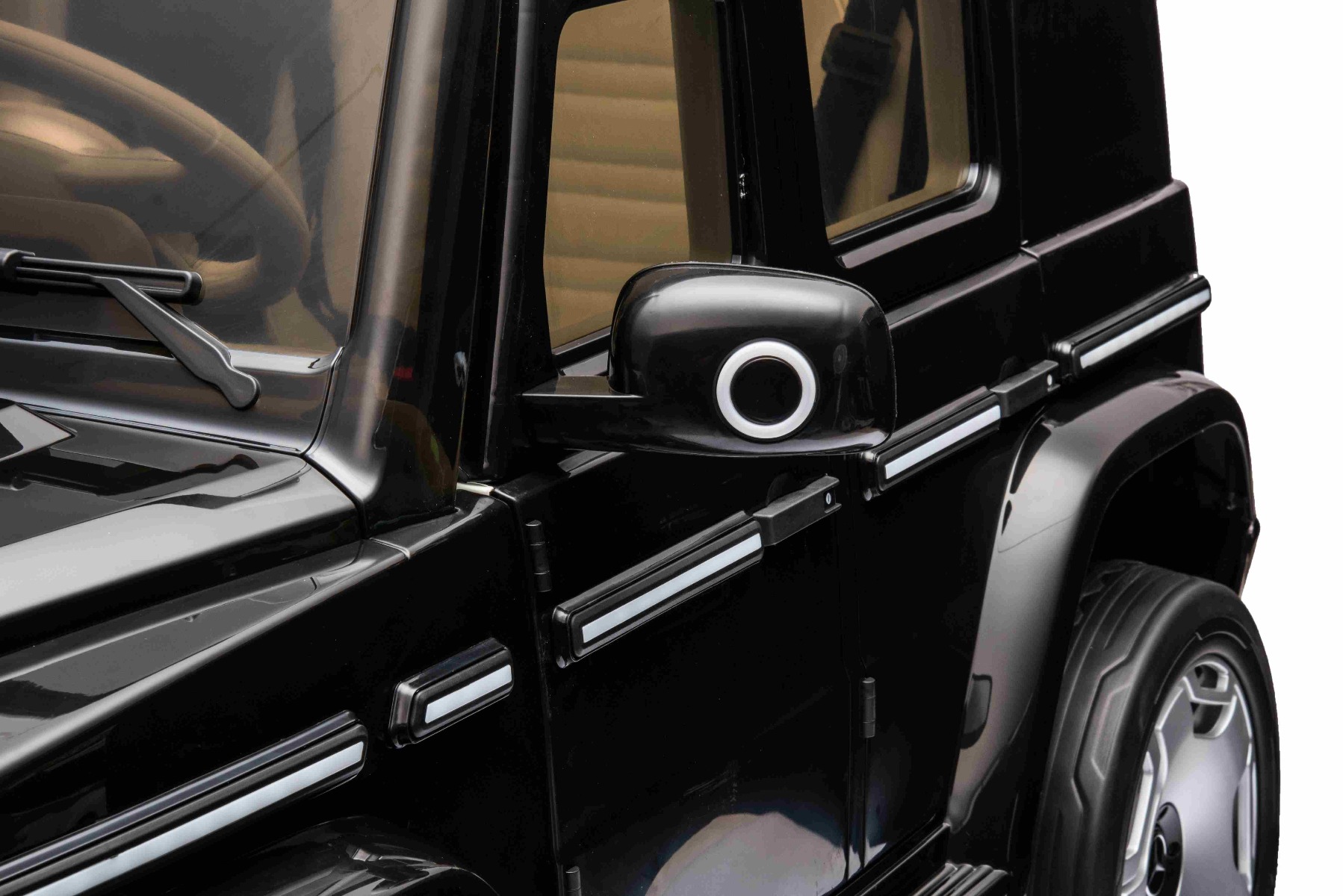 Mașinuță electrică de jucărie Mercedes-Benz EQG 12V, negru, componente ale caroseriei iluminate cu LED, lumini față și spate funcționale, telecomandă 2,4 GHz, intrare USB/Aux, baterie litiu, motor 2 x 35W, licență ORIGINALĂ - imagine 23