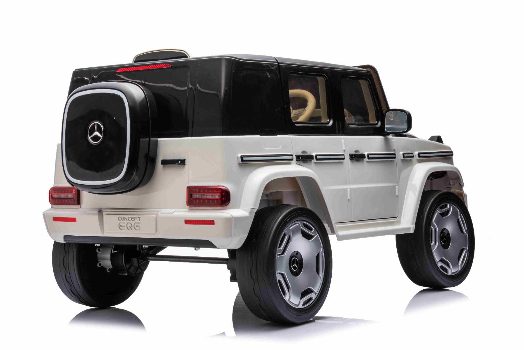 Mașinuță electrică de jucărie Mercedes-Benz EQG 12V, alb, componente ale caroseriei iluminate cu LED, lumini față și spate funcționale, telecomandă 2,4 GHz, intrare USB/Aux, baterie litiu, motor 2 x 35W, licență ORIGINALĂ - imagine 31