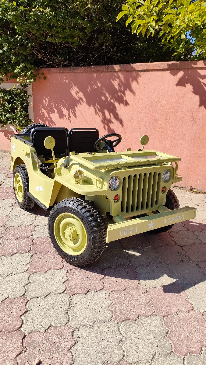 Mașinuță electrică pentru copii SUA ARMY-4X4, cu trei locuri, MP3 Player cu intrare USB / SD, suspensie integrală, lumini LED, parbriz pliabil, baterie portabilă 12V14AH, roți EVA, scaune din piele, telecomandă de 2,4 GHz, 4x4 - imagine 60