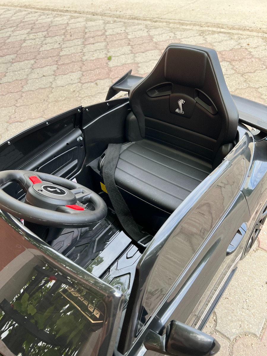 Mașină electrică copii Ford Shelby Mustang GT 500 Cobra, roșu, telecomandă 2,4 GHz, intrare USB, lumini LED, motor 2 x 30 W, licență ORIGINALĂ - imagine 31