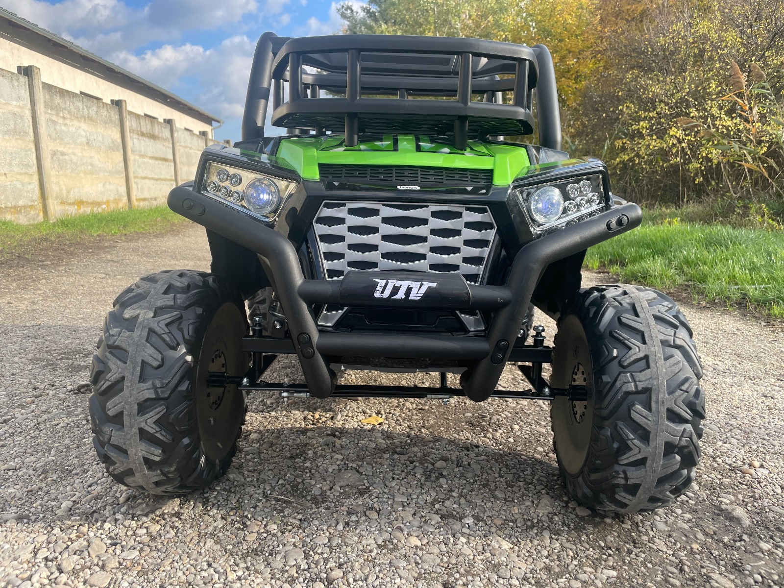 Mașină electrică pentru copii UTV 24V, roșie, două locuri, motor 2 x 200 W, Baterie litiu, roți EVA, osii cu arcuri, frână electrică, scaun tapițat, 2.4 GHz DO, două locuri, USB, AUX - imagine 10