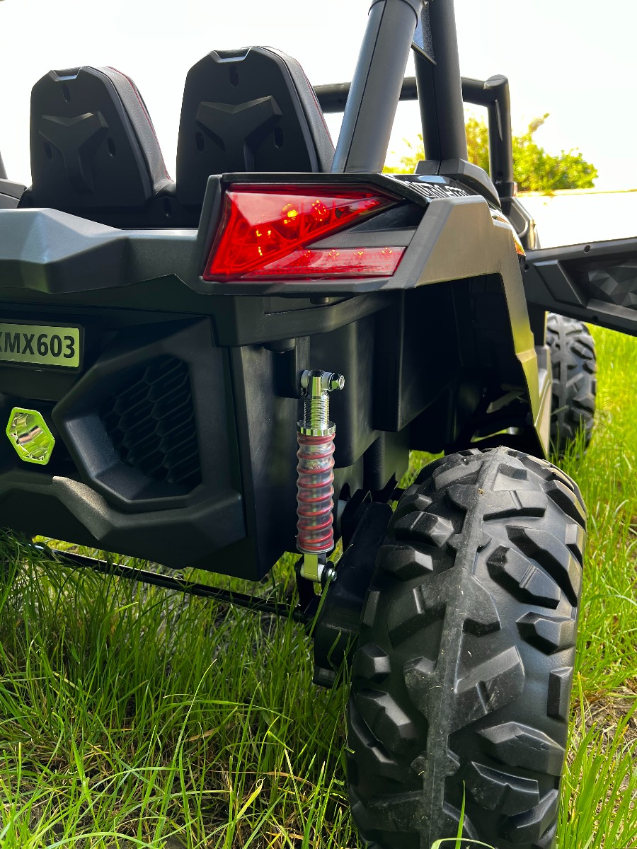 Mașinuță electrică de jucărie NEW RSX 24V, alb, tracțiune 4x4, baterie litiu, roți EVA, suspensii, scaun din piele artificială cu două locuri, telecomandă, player MP3 cu intrare USB/AUX - imagine 14