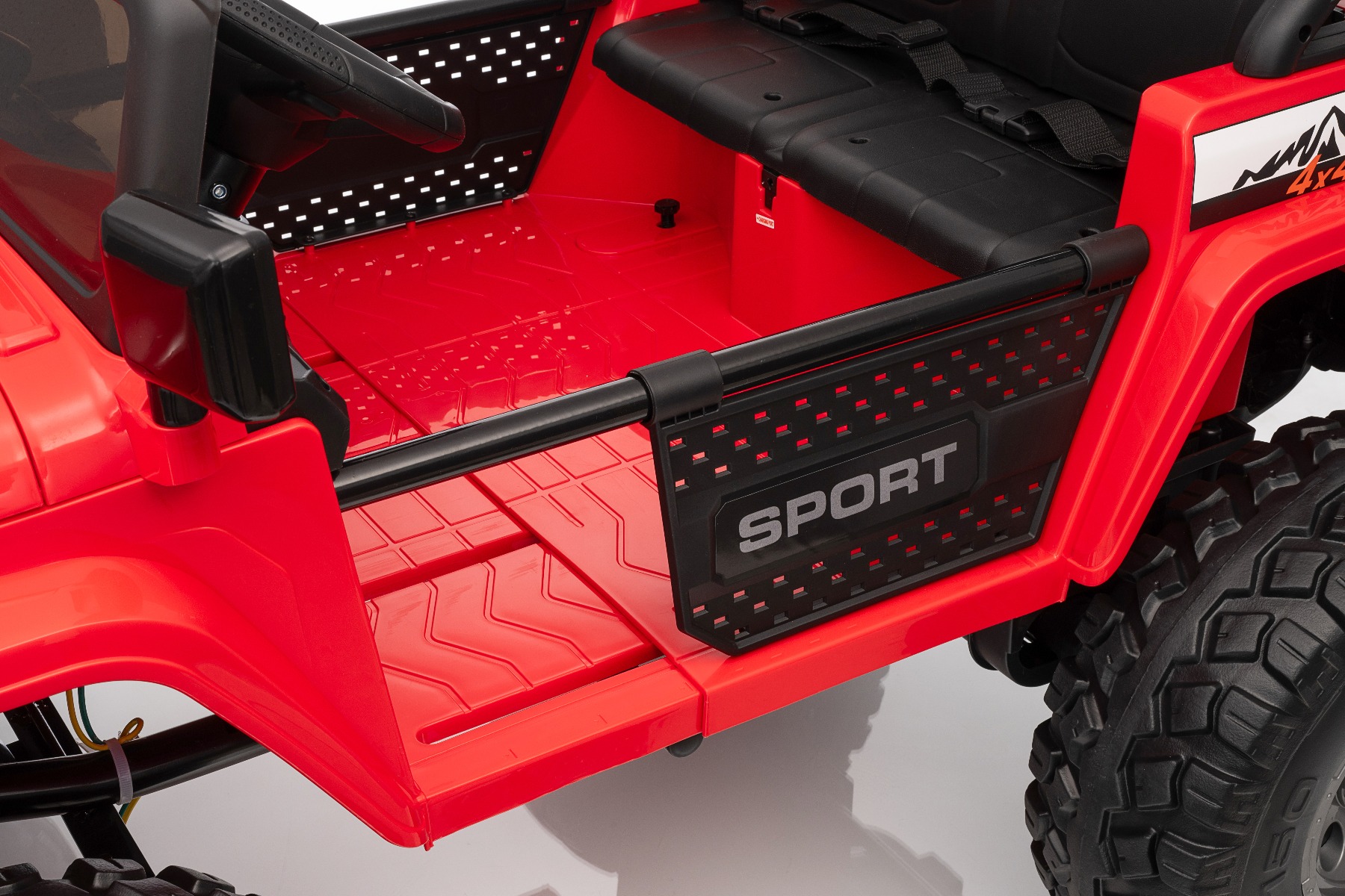 Maşinuţa electrica copii OFFRIDE 4x4² cu două locuri, 24V, roșu, player MP3 cu intrare USB/AUX, transmisie 4x4, baterie litiu, roți EVA cu suspensie, telecomandă, lumini LED - imagine 30