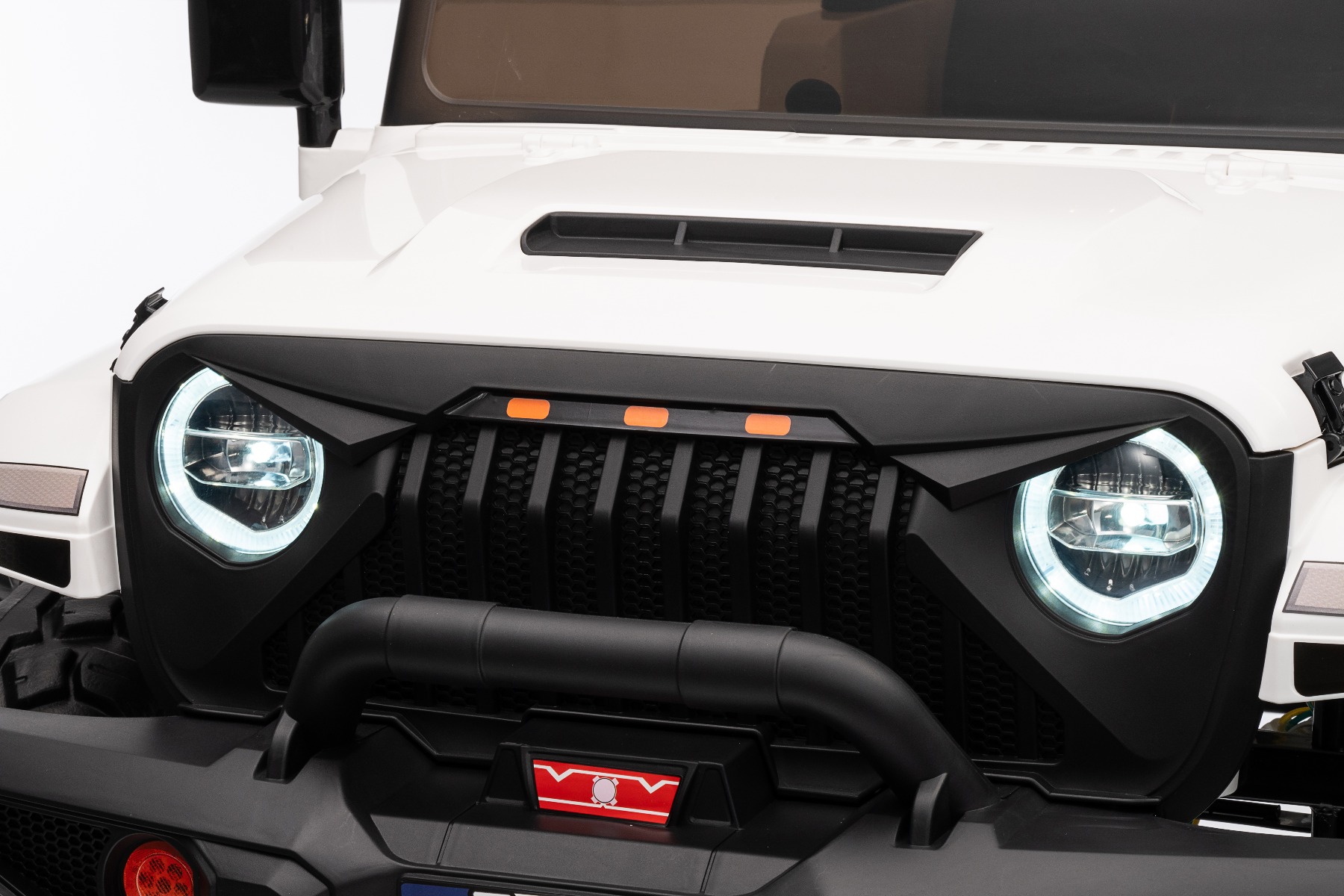 Maşinuţa electrica copii OFFRIDE 4x4² cu două locuri, 24V, negru, player MP3 cu intrare USB/AUX, transmisie 4x4, baterie litiu, roți EVA cu suspensie, telecomandă, lumini LED - imagine 38